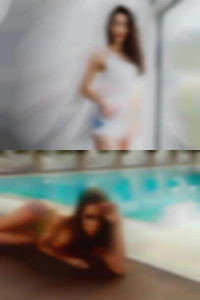 Couple Canada swap in the military posing nude girl